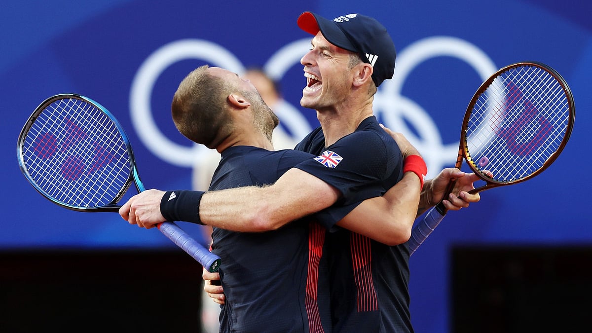 Team GB's Dan Evans and Andy Murray