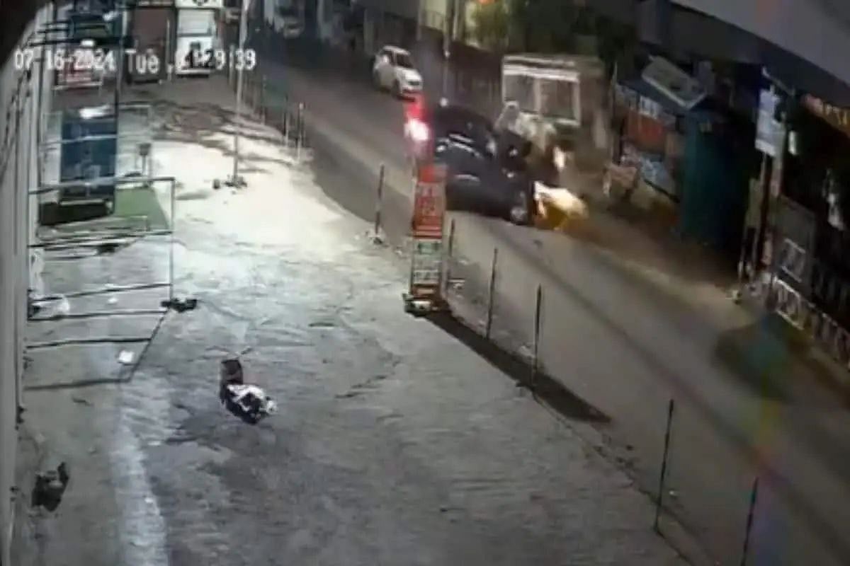 Screengrab from the CCTV video of the incident in Pune