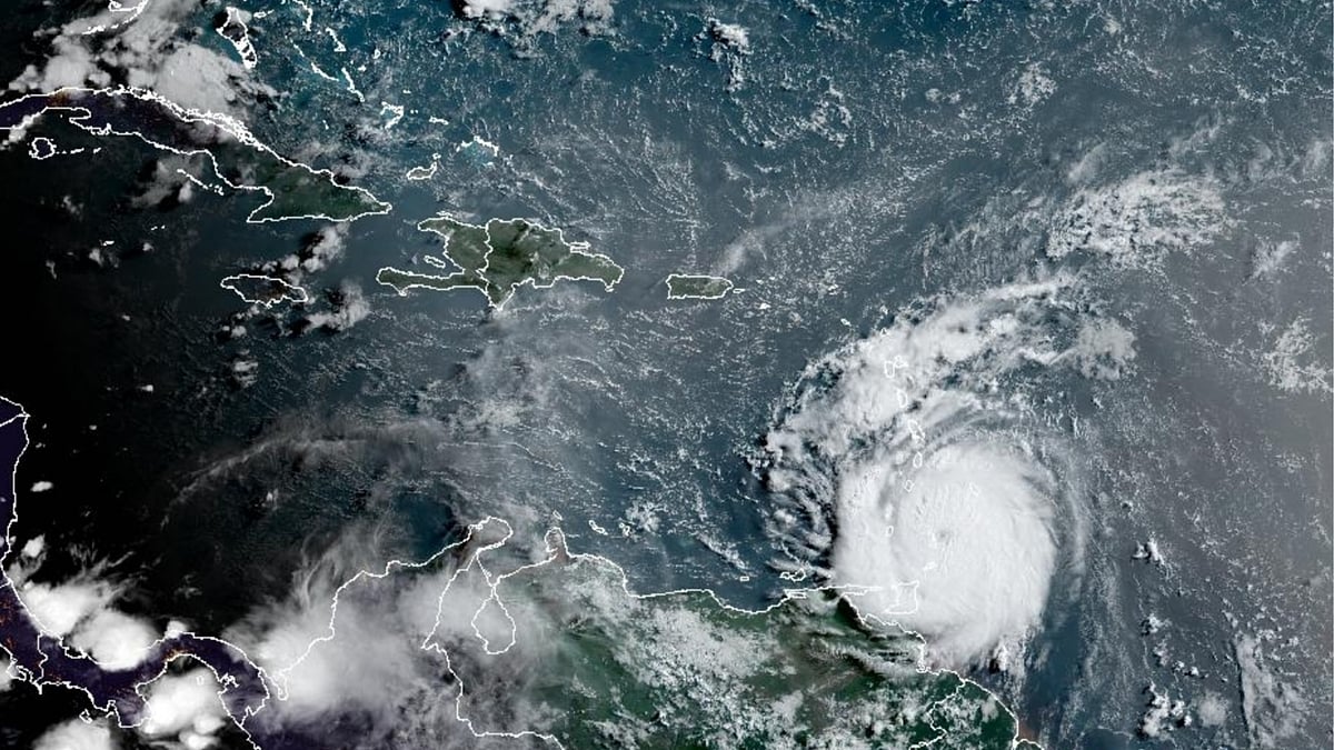 National Hurricane Center : Hurricane Beryl Nears Caribben As Captured On July 1 