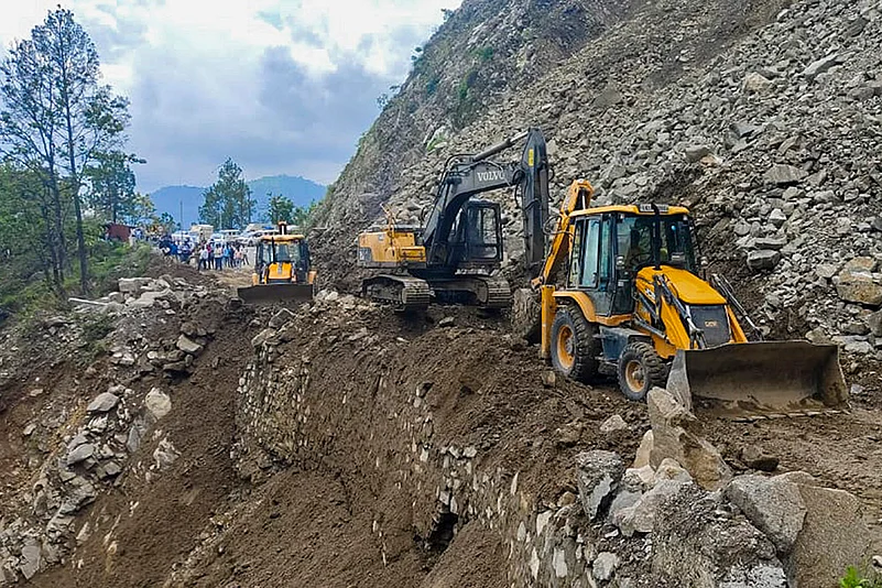 Landslides in Champawat, Uttarakhand_2