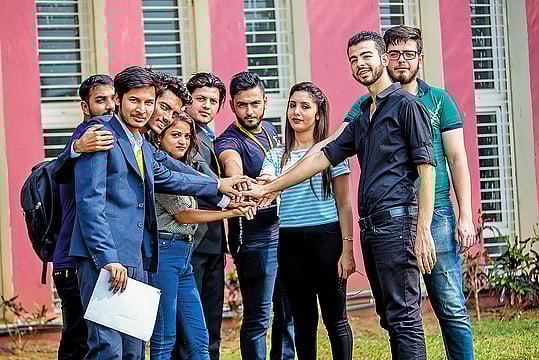 Outlook-ICARE Rankings 2024: TOP 17 Government Fashion Design Institutes