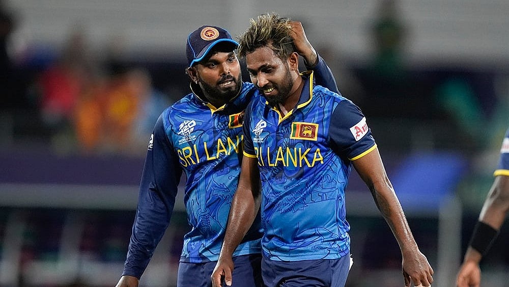 | Photo: AP/LM Otero : Nuwan Thushara