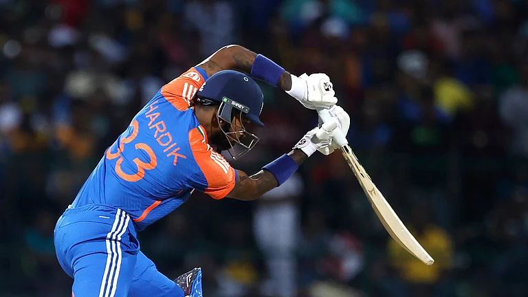 India's Handik Pandya - null