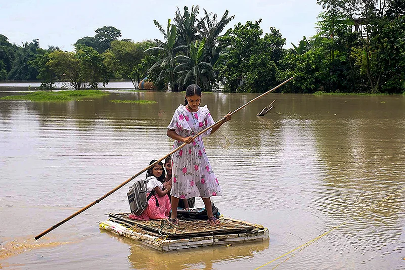 Assam floods photo gallery_3