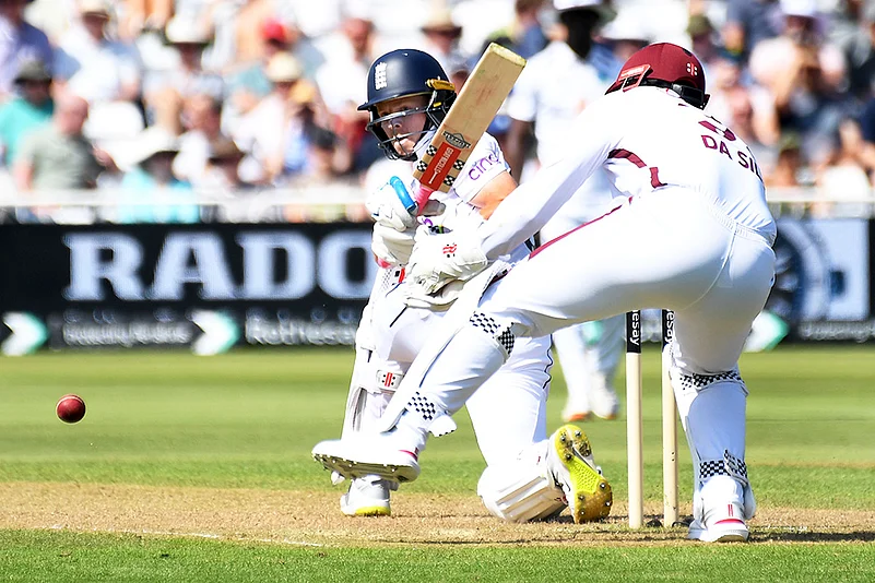 England vs West Indies_second Test Cricket_Day One_photo gallery_4