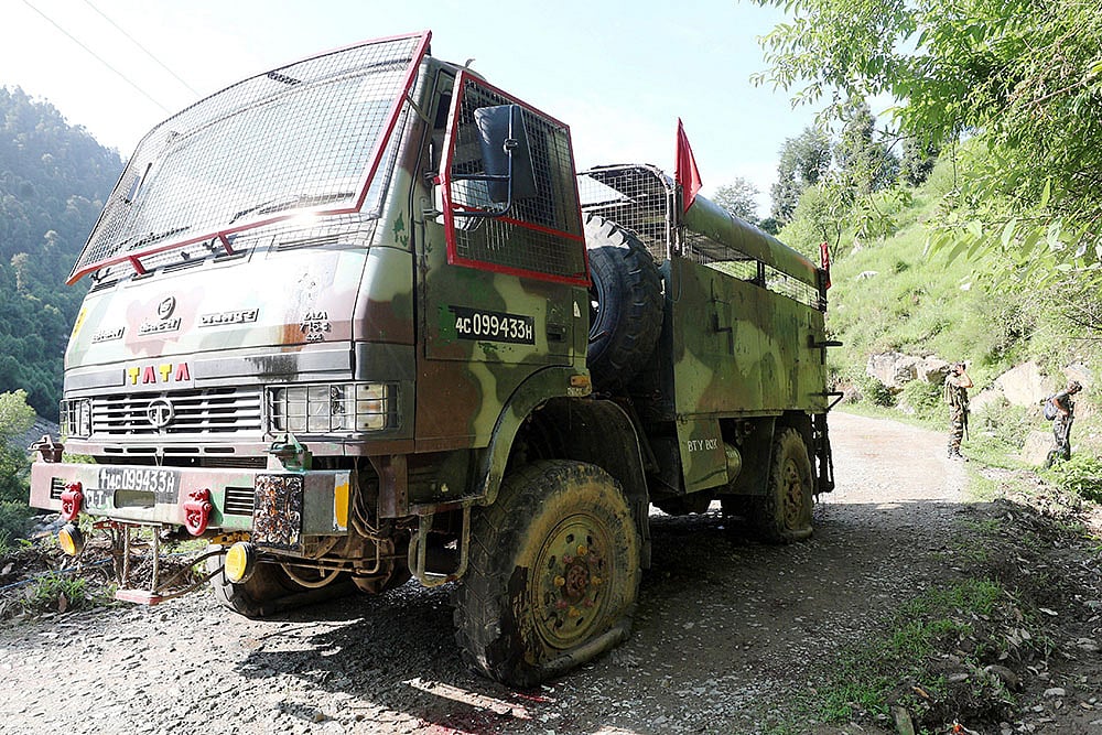 Terrorist attack on an Army convoy in Kathua photo gallery_1