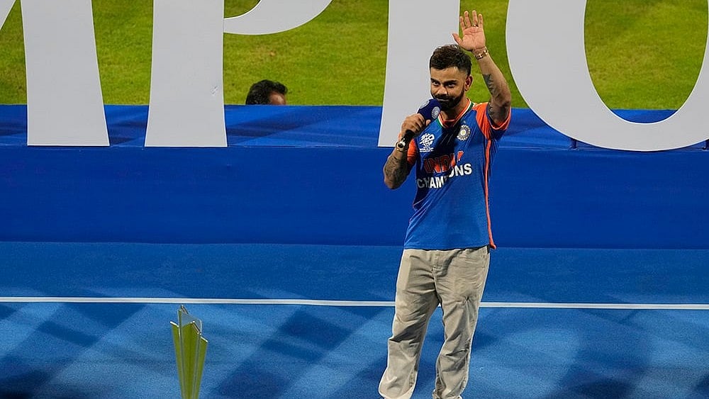 | Photo: AP/Rafiq Maqbool : Virat Kohli during a ceremony at Wankhede Stadium