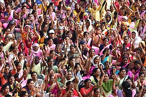 Getty Images : Anganwadi Workers Protest Against Govt At Azad Maidan in Mumbai