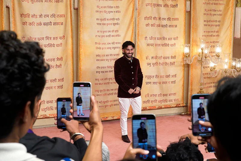 Laser Beams, Long Hours And Car Chases, How Mumbai Paparazzi Shot Ambani Wedding