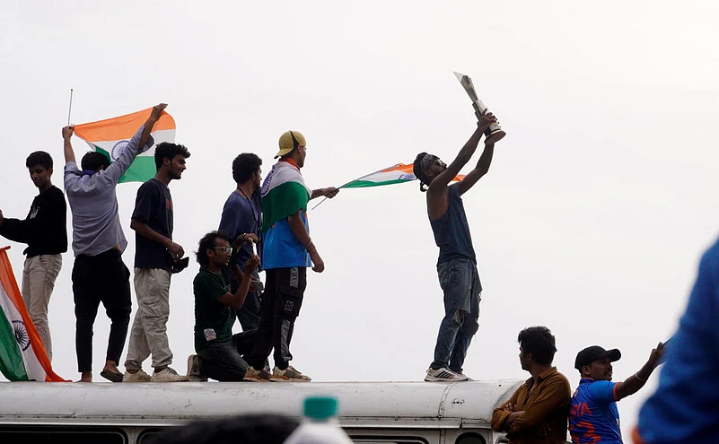 Indian cricket teams victory parade in Mumbai photo gallery_14