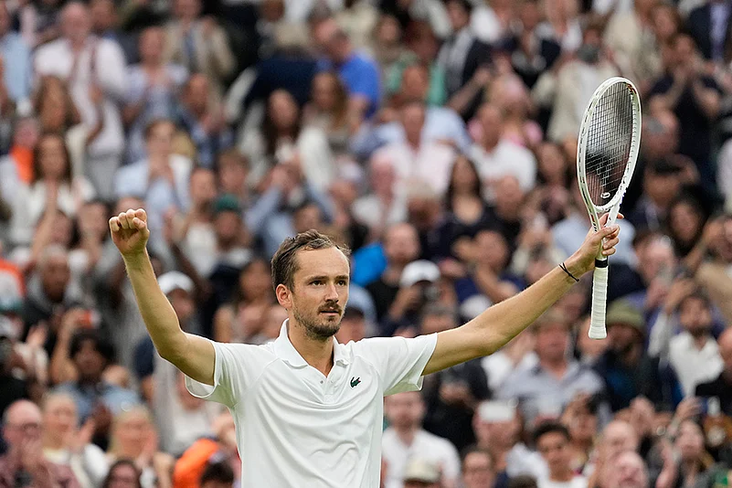 2024 Wimbledon Tennis Daniil Medvedev vs Jannik Sinner photo gallery_3