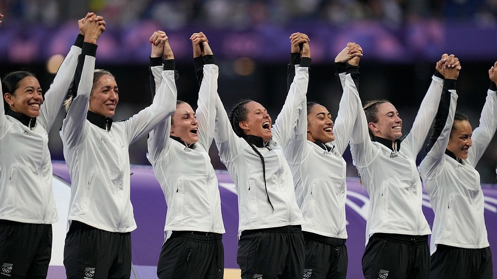 The New Zealand Rugby Sevens team celebrate with their gold medals during the medal presentation ceremony at the 2024 Summer Olympics, in the Stade de France, in Saint-Denis, France, Tuesday, July 30, 2024. New Zealand defeated Canada in the final. - AP/Vadim Ghirda