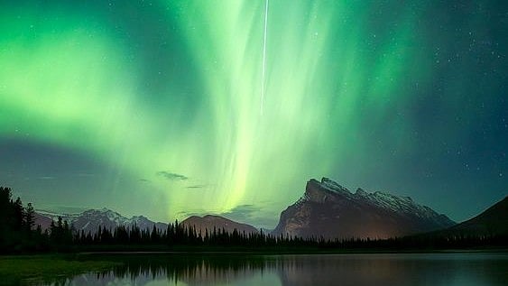 Pinterest :  Aurora borealis