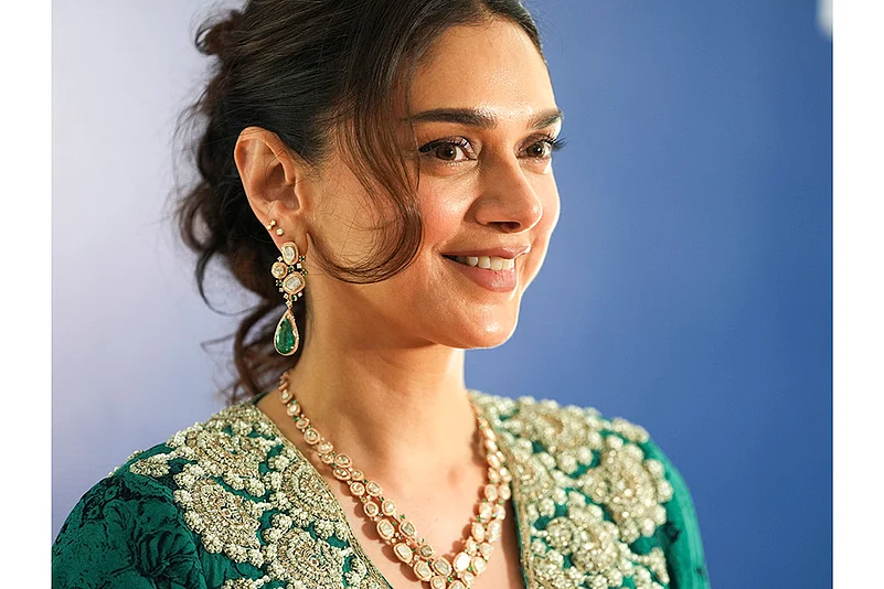 Aditi Rao Hydari during the inauguration of a jewellery showroom, in New Delhi