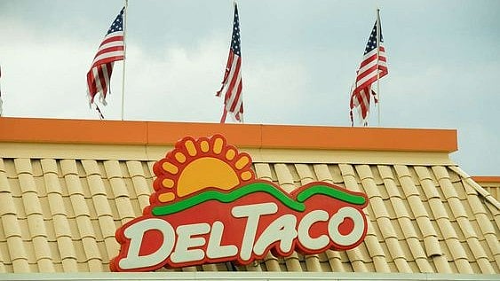 Chick-fil-A Loses The Throne,  Del Taco Crowned As America's Top Fast Food Restaurant