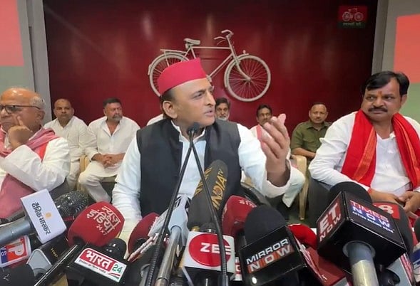 Samajwadi Party chief Akhilesh Yadav addressing a PC on Wednesday, July 17