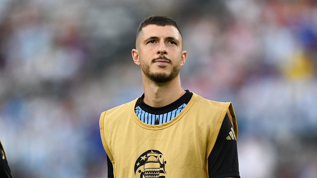 Guido Rodriguez has signed for West Ham on a free transfer