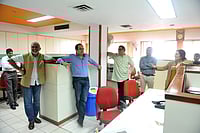 Outlook Photos    : Snapshots From a Bygone Era: Glimpses from behind the scenes at Outlook’s AB-10 office