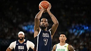 Kevin Durant becomes Team USA's all-time leading scorer.