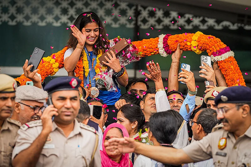 Manu Bhaker Paris Olympics