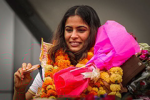 Manu Bhaker Receives Grand Welcome