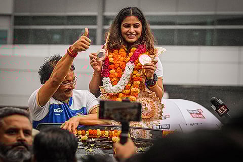 Manu Bhaker, Jaspal Rana