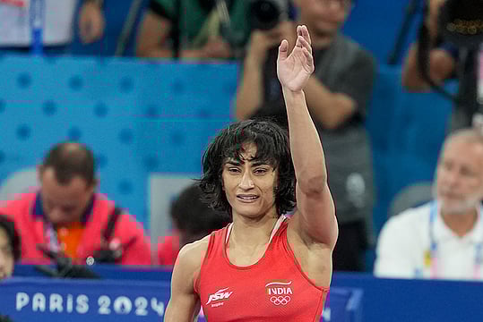 Vinesh Phogat Stuns Japanese Legend Yui Susaki En Route Paris 2024 Gold Medal Bout - In Pics
