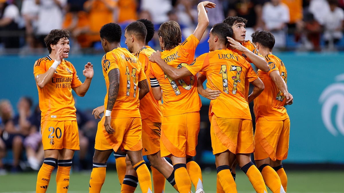 Real Madrid, Chelsea, Football