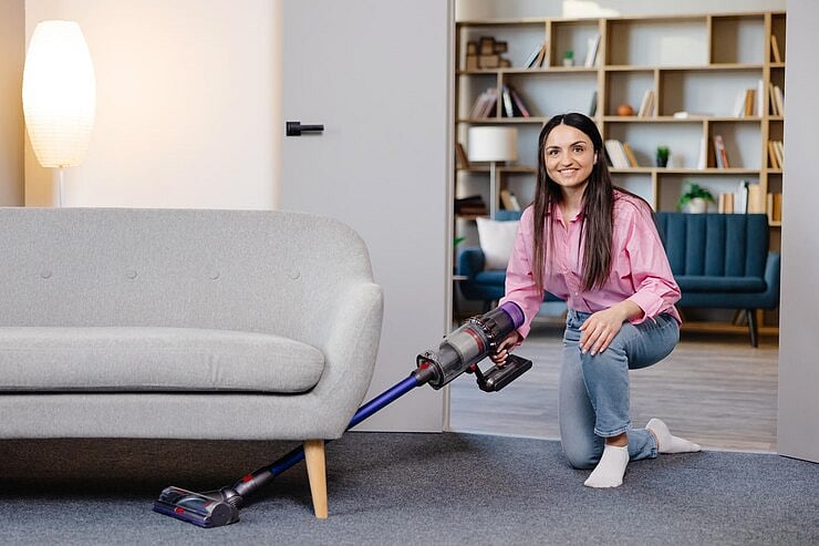 Amazon : The Best Cordless Stick Vacuums for 2024: Expert Picks
