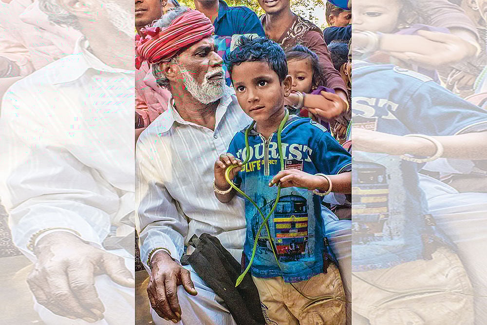 Photo: Kushal Batunge : Historically Neglected: The British enacted a law to control the movement of nomadic tribes such as transporters, singers, dancers, acrobats, magicians and jugglers