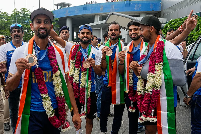 Paris Olympics Bronze medalist Indian Hockey team arrive at Delhi airport_5