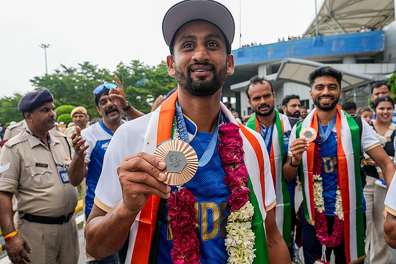Paris Olympics Bronze medalist Indian Hockey team arrive at Delhi airport_8