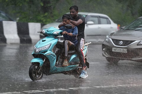Weather: Rain in Delhi