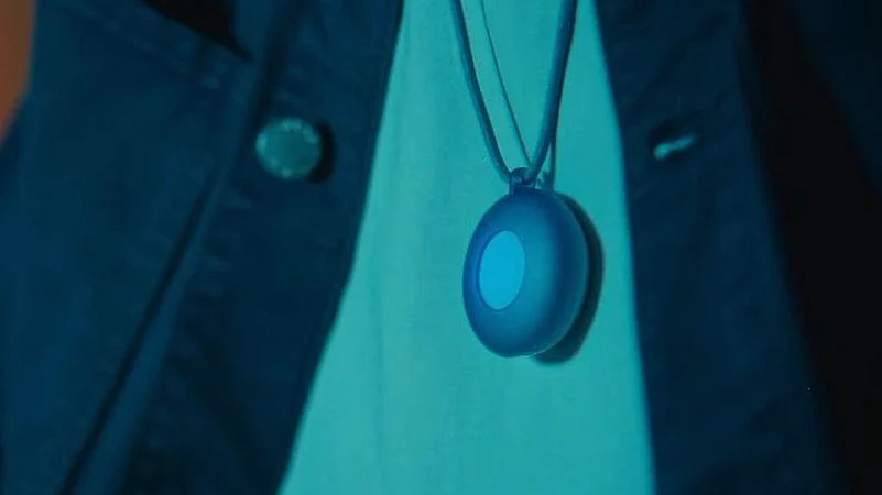 AI necklace