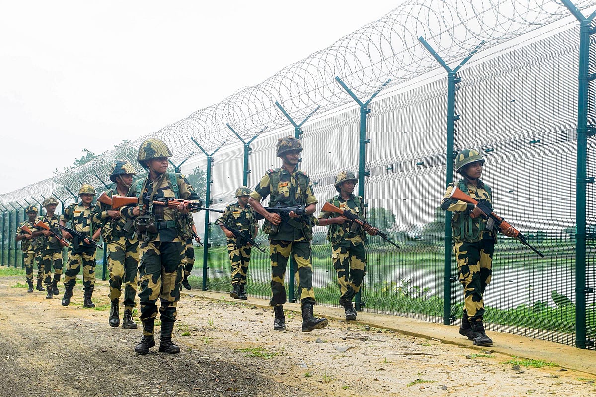 BSF patrolling at the India-Bangladesh border | 