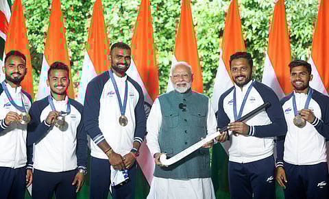 Indian Olympics Contingent meets PM
