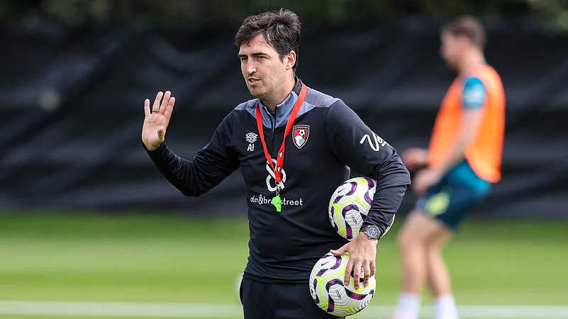 Bournemouth-Andoni Iraola