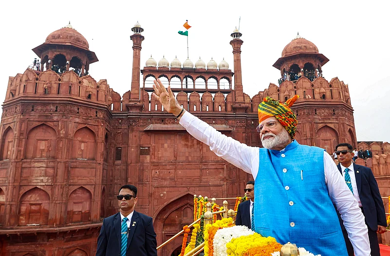 PM Modi at I-Day event at Red Fort |