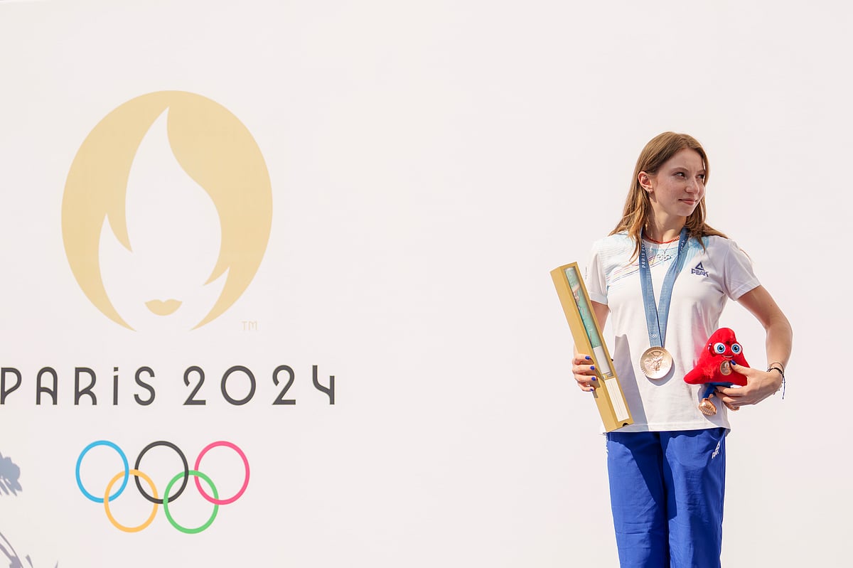 Ana Barbosu's Paris Olympics 2024 Bronze Romanian Gymnast Receives