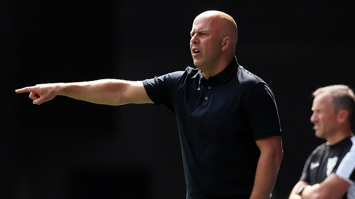 Arne Slot-liverpool-football