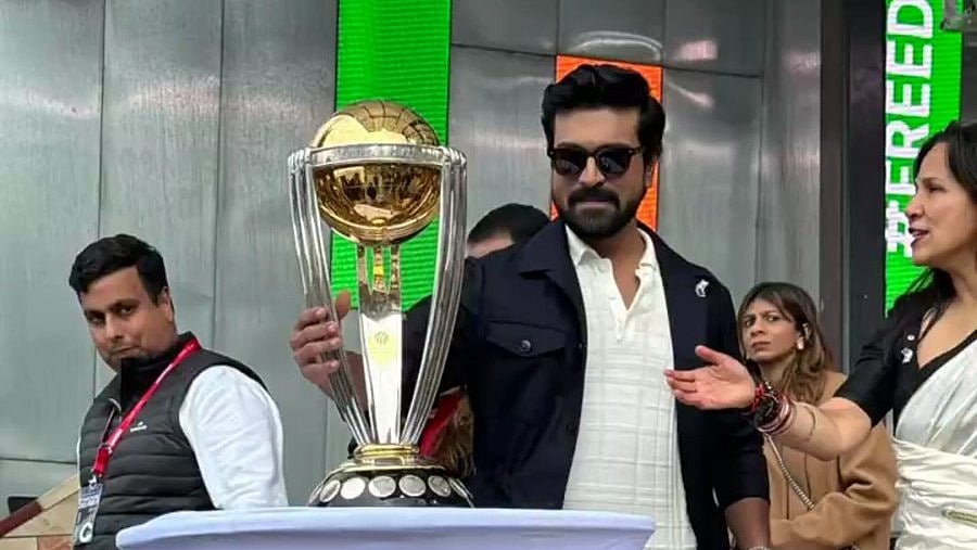 ram-charan-odi-world-cup-trophy