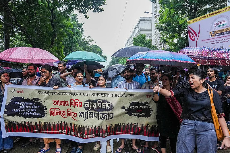 Protest over trainee doctors murder in Kolkata
