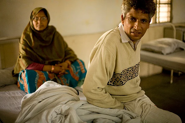 A mentally ill man and his wife A mentally ill man and his wife