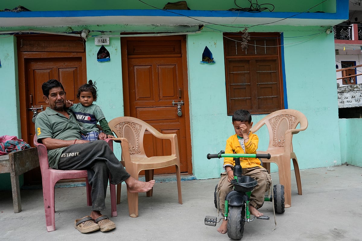 Durbar Singh Ranas son Yashpal died in the 2021 tragedy. Seen in the picture are Yashpals sons