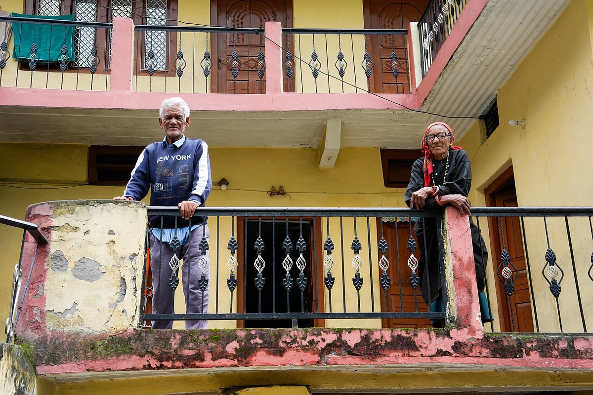 Vikram Sharma : Chandra Singh, the son of Gaura Devi. She was a grassroots activist, a community leader, and one of the pioneers of the Chipko movement, which gained significant momentum in 1974. Standing next to him is his wife Ukha Devi 