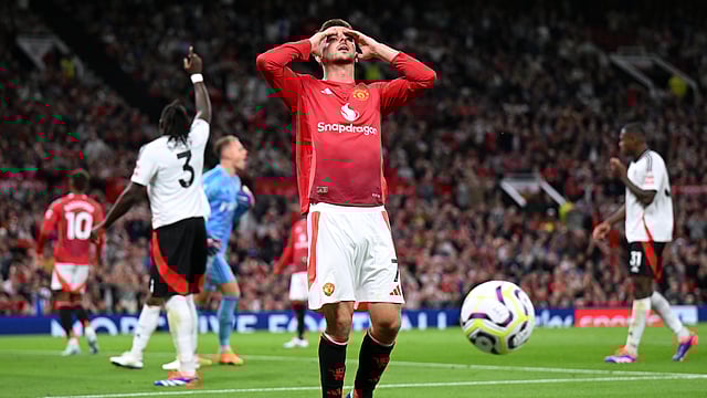 EPL: Mason Mount Backed To Improve By Former Manchester United Striker Dimitar Berbatov