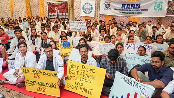 Doctors indefinite strike.(Representational image) |