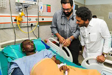 YSRCP chief visits pharma fire accident victims