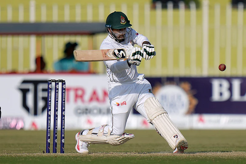 Pakistan vs Bangladesh 1st Test Day 3_Bangladeshs Litton Das bats