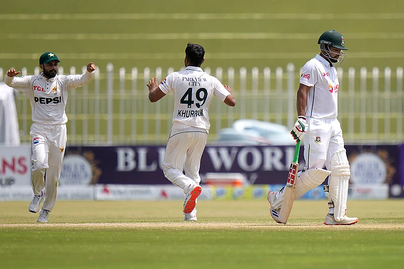 Pakistan vs Bangladesh 1st Test Day 3_ Khurram Shahzad celebrates wicket of Najmul Hossain Shanto